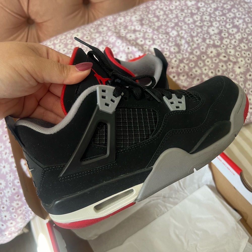 Jordan 4 Retro Bred (2019) (GS)